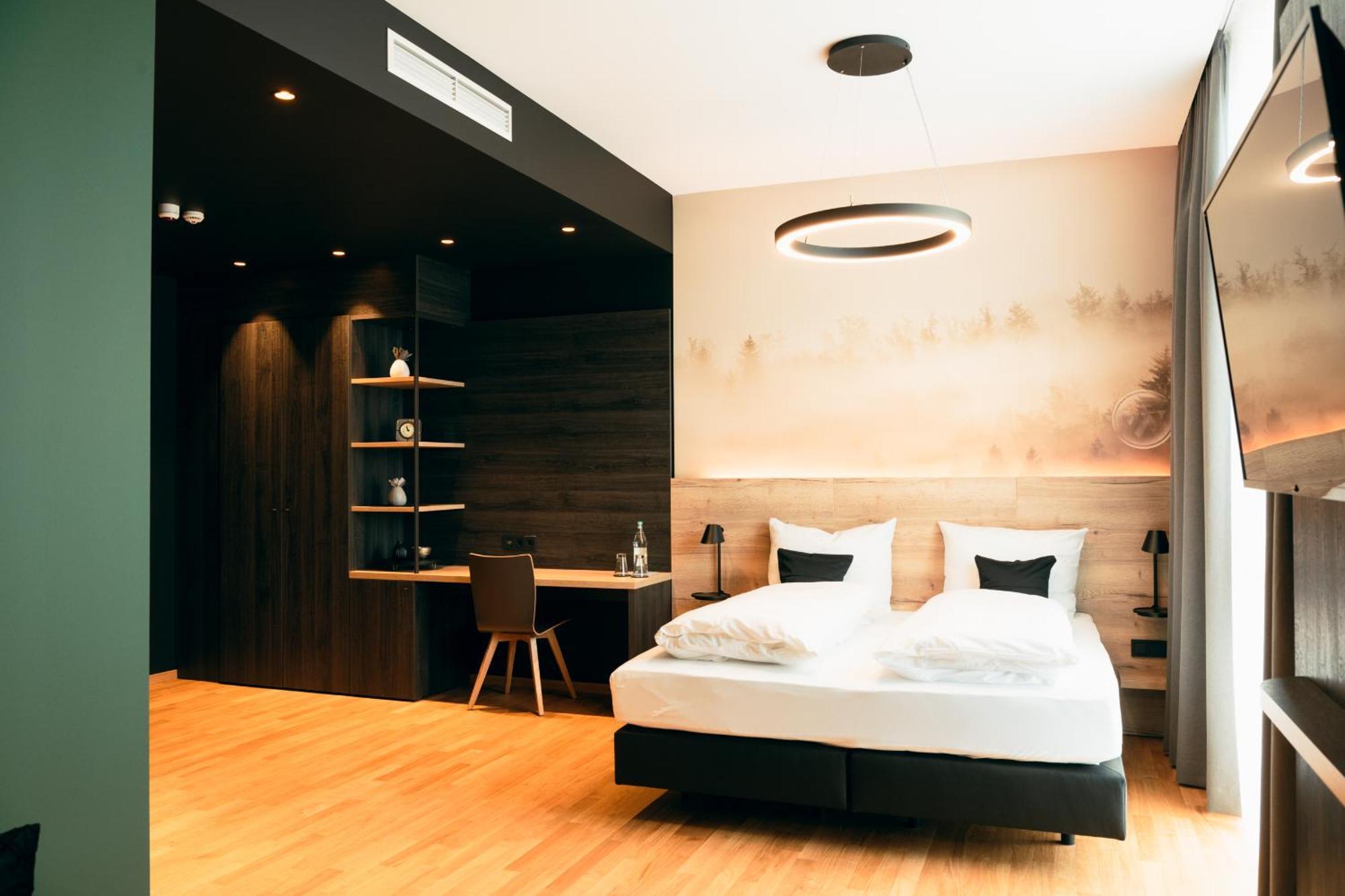 Target World Hunter'S Lodge Landscheid Buitenkant foto