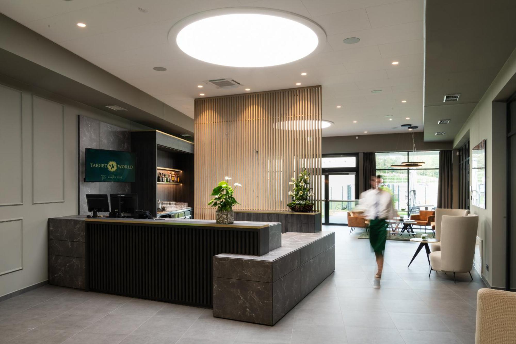 Target World Hunter'S Lodge Landscheid Buitenkant foto